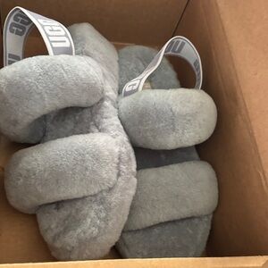 Ugg fluffy slippers